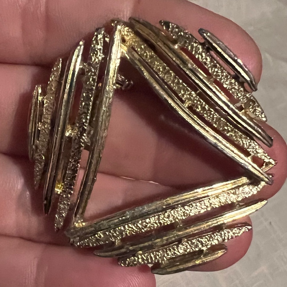 Gold Textured Brooch geometric triangle gold tone 2”